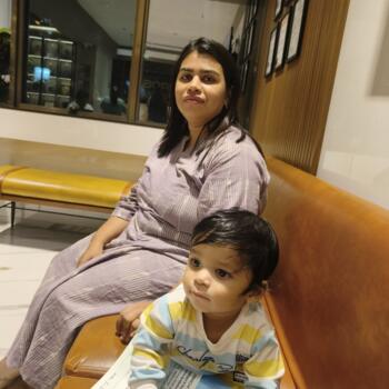 Babysitting job in Mumbai: babysitting job Bipasha