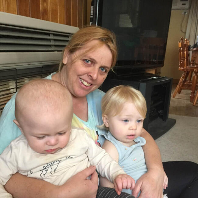 Babysitter in Bendigo: Raelene Chalker