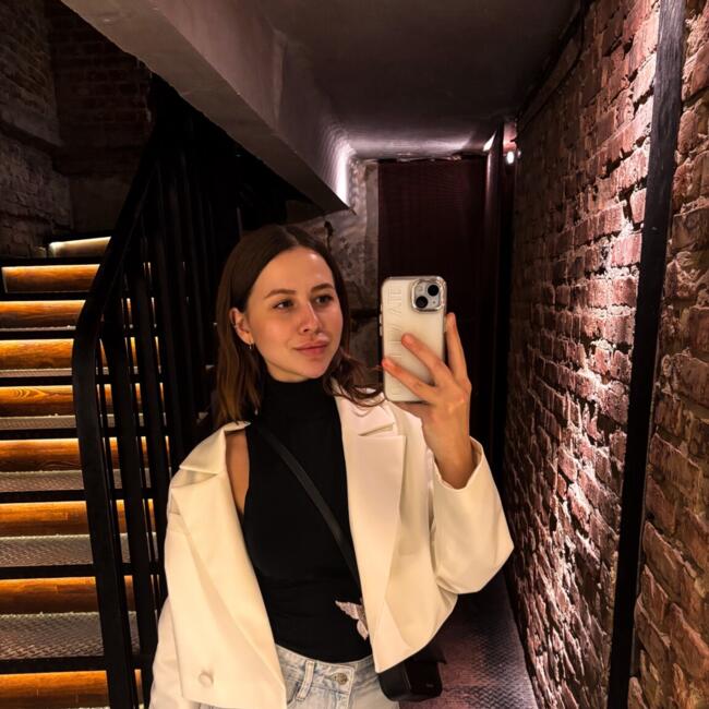 Babysitter in Lviv: Yana