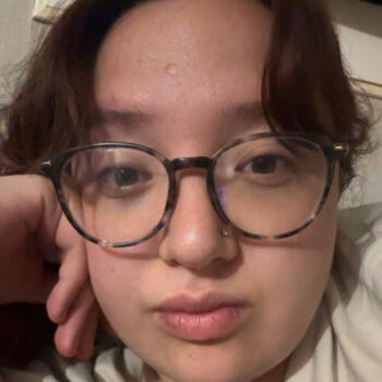 Babysitter in Épernay: Elisea