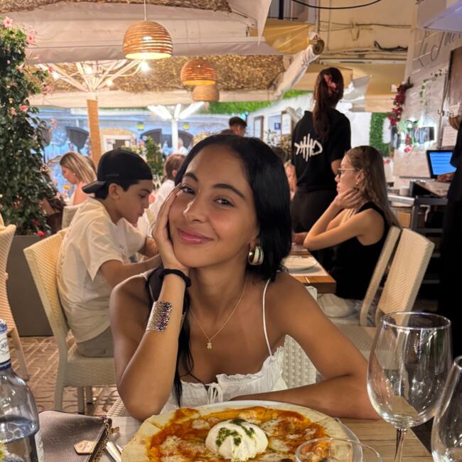 Babysitter in Barcelona: Nicole