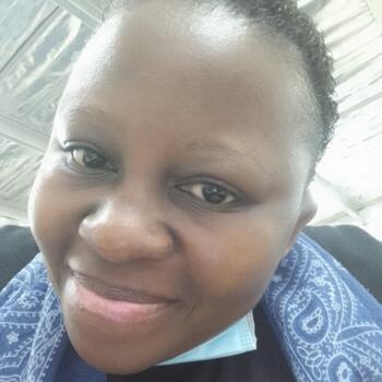 Babysitter Gaborone: Bakang Joan