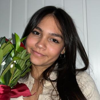 Babysitter in Aveiro: Áquila