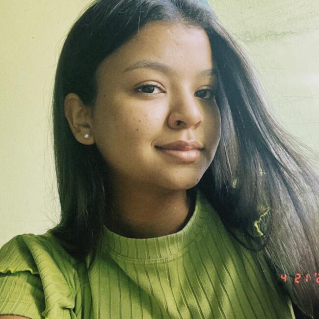Babysitter in Petrolina: Yasmin Santiago