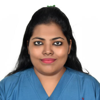 माता-पिता बम्बई: Dr Priyanka Rahul