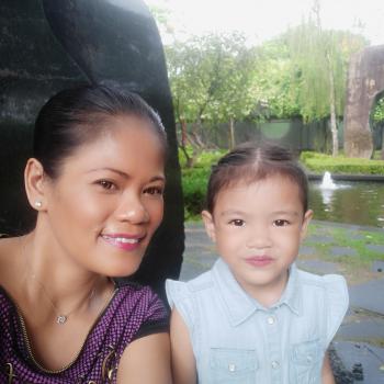 Babysitting job in Singapore: babysitting job Yatt