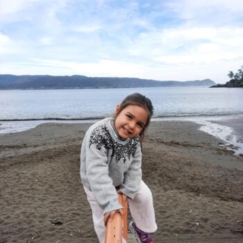Trabajo de niñera en Valdivia: trabajo de niñera Daniela