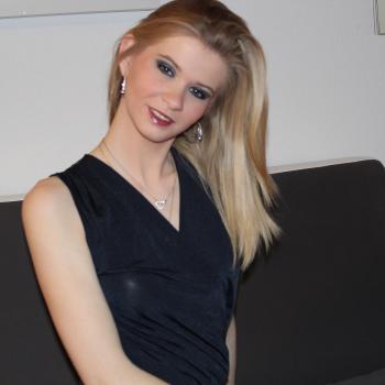 Babysitter Saint-Tropez: Cynthia
