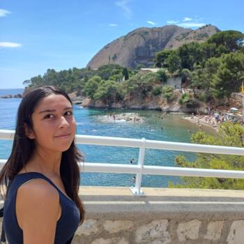 Babysitter in Auriol: Aleksandra