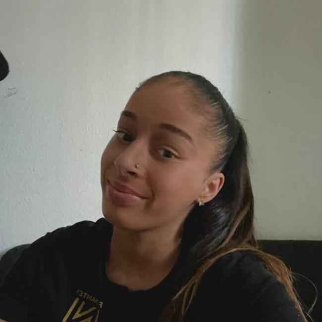 Nanny in Nantes: Meane