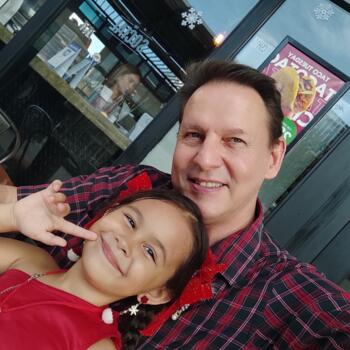 Nanny job in Cebu City: babysitting job Shane