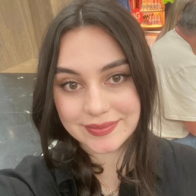 Babysitter in Woluwe-Saint-Pierre - Sint-Pieters-Woluwe: Aoife