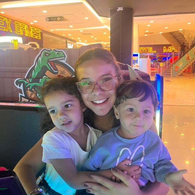 Babá em São Paulo: Agatha