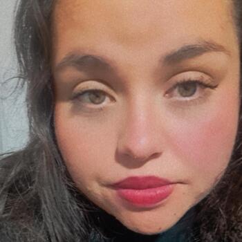 Babysitter in San Carlos: Maria