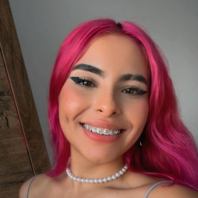 Nanny in Warsaw: Angie