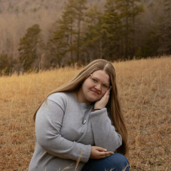 Babysitter in Mount Carmel: Kaydence