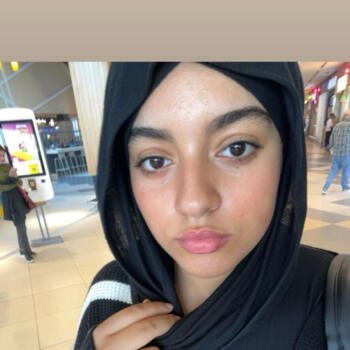 Babysitter in Casablanca: Fatimaezzahra