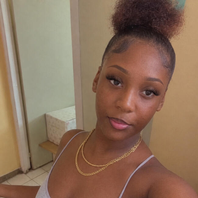 Babysitter in Sarcelles: Maelle