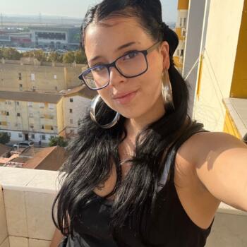 Babysitter in Huelva: Lucia
