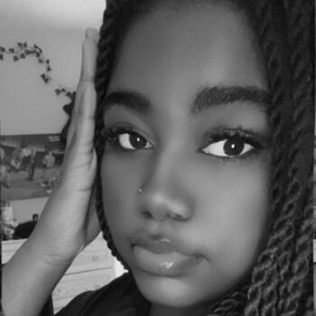 Babysitter in Oranmore: Janice