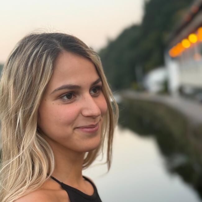 Babysitter in Hosingen: Catarina