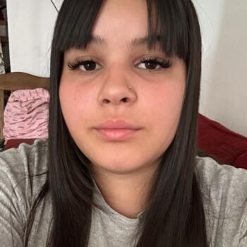 Babysitter in San Fernando: Milena