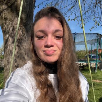 Babysitter in Villuis: Meryl