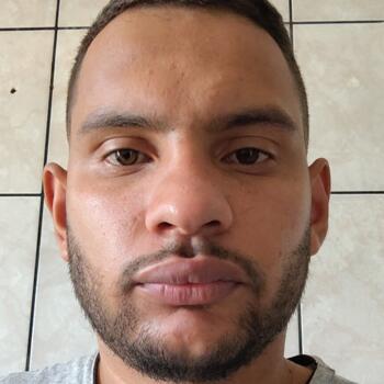 Emprego de babá em São José (São José): emprego de babá João