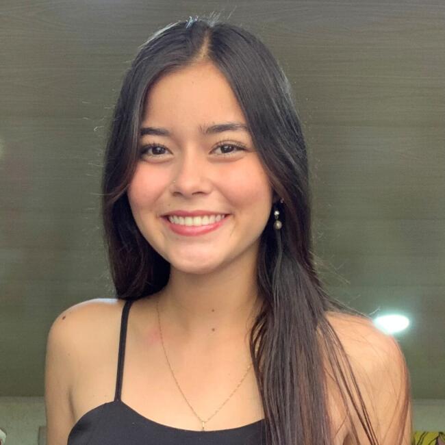 Babysitter in Girón: Alejandra