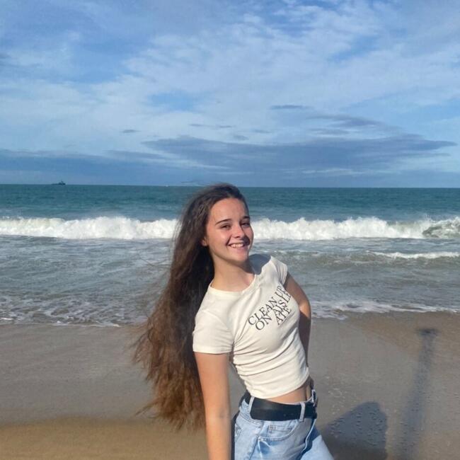 Babysitter in Mossel Bay: Monique