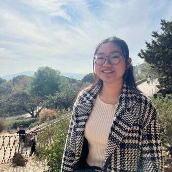 Baby-sitter in Colombes: Camille