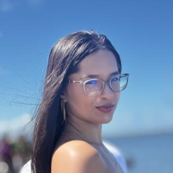 Babá em Recife: Yasmim