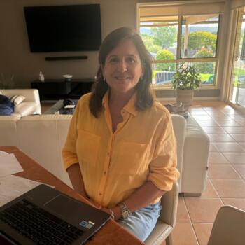 Babysitter Gold Coast: Silvia