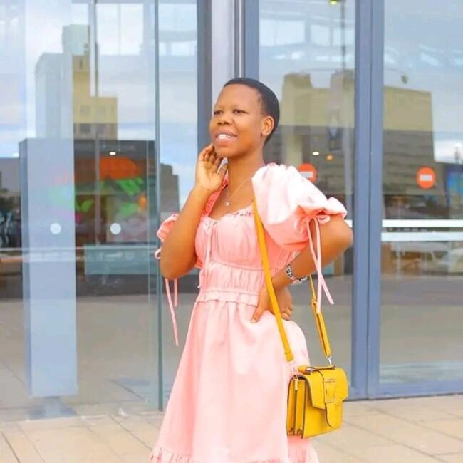 Babysitter in Durban: Cebisile