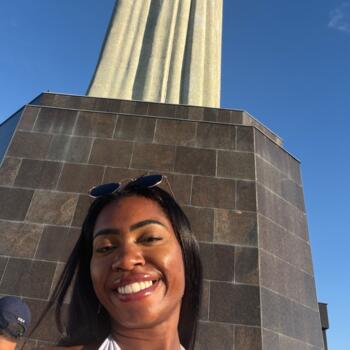 Babysitter Rio de Janeiro: Juliana