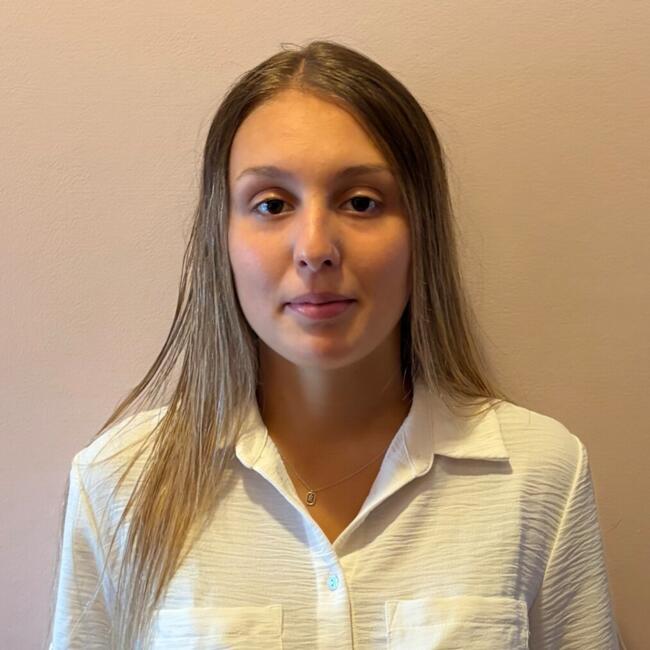 Babysitter in Panicale: Elena