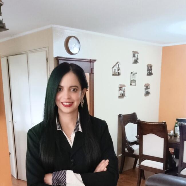 Niñera en Quito: Madeleine