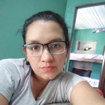 Babysitter in Del Viso: CRISTINA