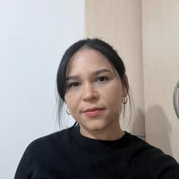 בייביסיטר ב- אשדוד: Claudia