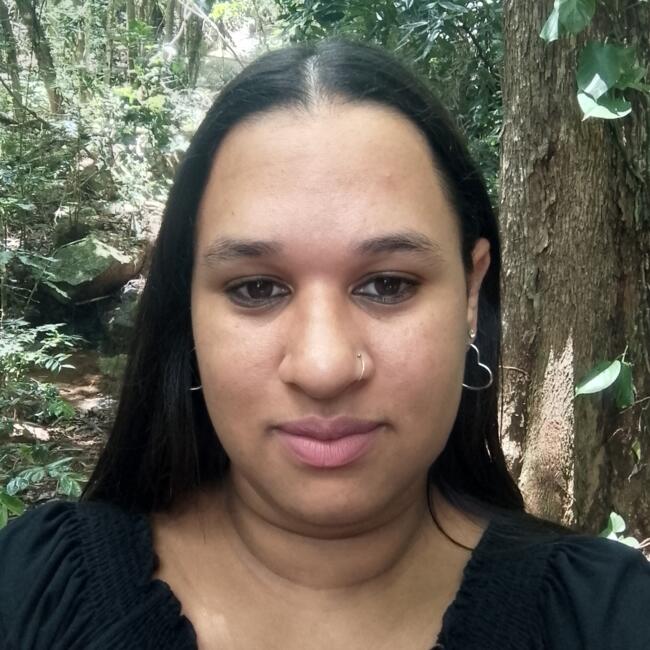 Babá em Florianópolis: Alice