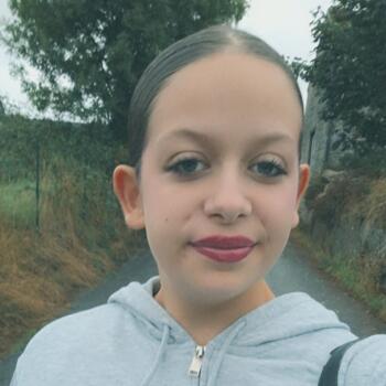 Babysitter in Ohey: Clara