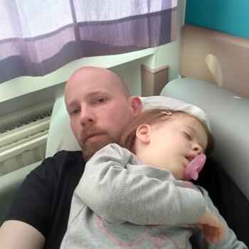 Babysitter Job in Bilzen: Babysitter Job Kristof