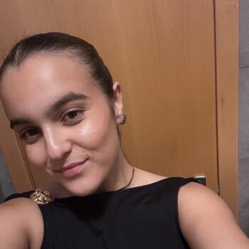 Babysitter in Lisbon: Joana