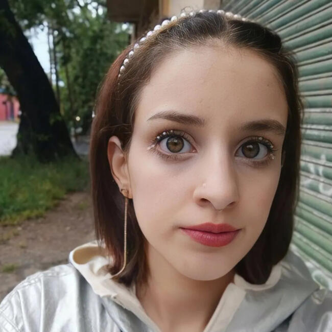 Babysitter in Almirante Brown: Jazmín Lara