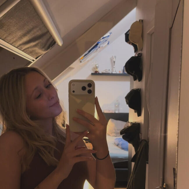 Babysitter in Zwijndrecht: Zoe