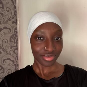 Babysitter in Vitry-sur-Seine: Niawara