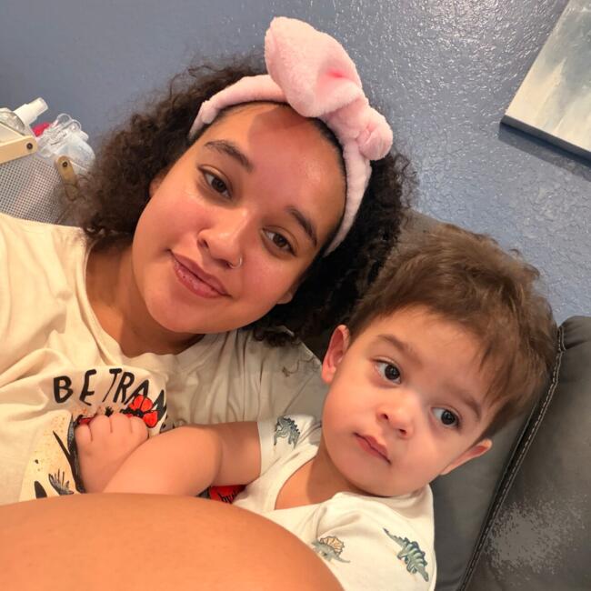Babysitter in San Antonio: Lourdes