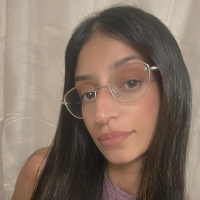 בייביסיטר ב- פתח תקווה: הדר