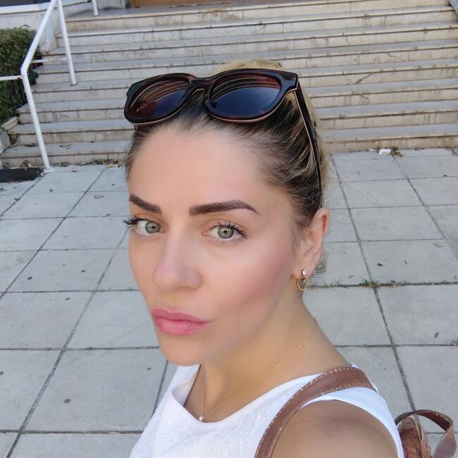 Δουλειά για babysitter στην περιοχή Χαλάνδρι: Artemis