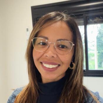 Babysitting job in Erechim: Jaqueline Neto de Moura